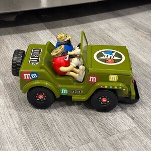 M&M'S Jeep candy dispenser lights sounds works 2009